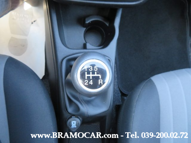 FIAT Punto usata, con Specchietti laterali elettrici