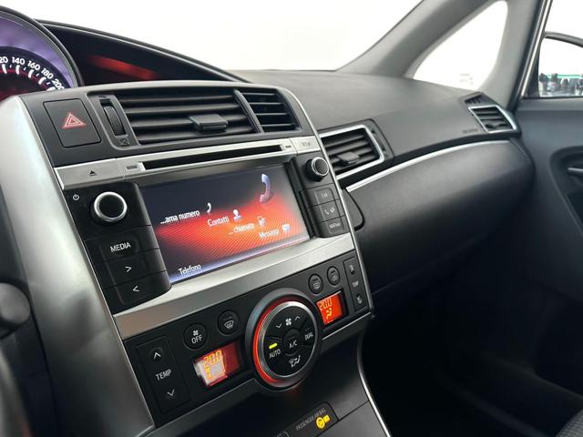 TOYOTA Verso usata, con Controllo trazione