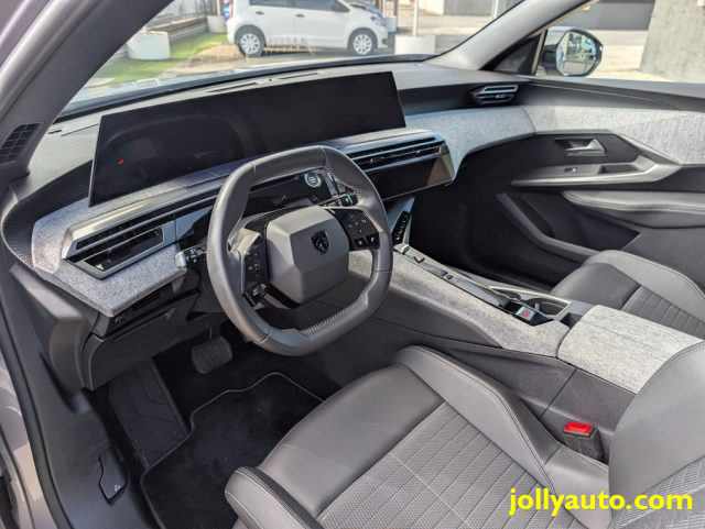 PEUGEOT 5008 usata, con Frenata d