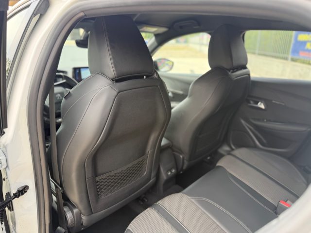 PEUGEOT 208 usata, con Airbag testa