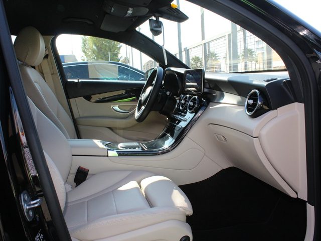 MERCEDES-BENZ GLC 300 usata, con Climatizzatore