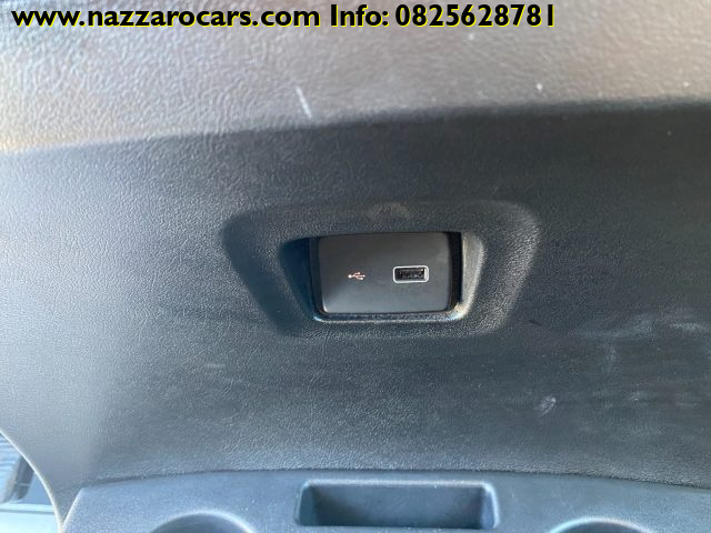 PEUGEOT Boxer usata, con Servosterzo