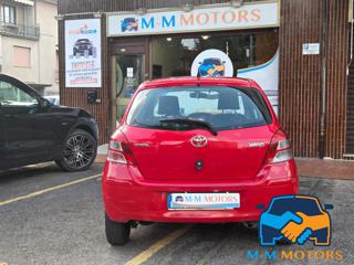 TOYOTA Yaris usata, con Alzacristalli elettrici