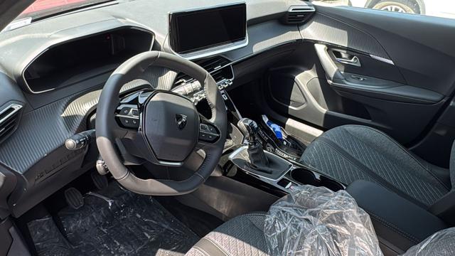 PEUGEOT 2008 usata, con Controllo trazione