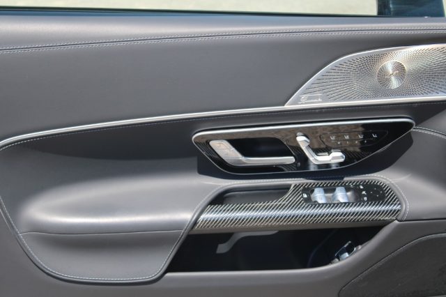 MERCEDES-BENZ SL 63 AMG usata, con Fendinebbia
