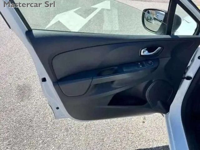 RENAULT Clio usata, con ESP