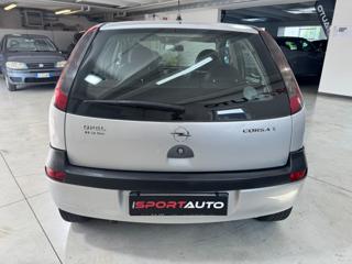 OPEL Corsa usata, con Climatizzatore