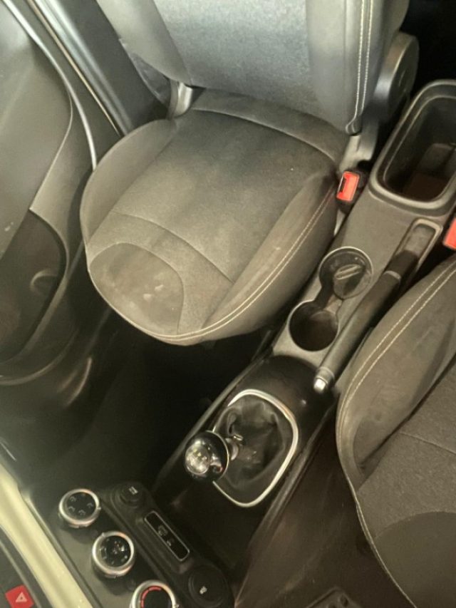 FIAT 500L usata, con USB