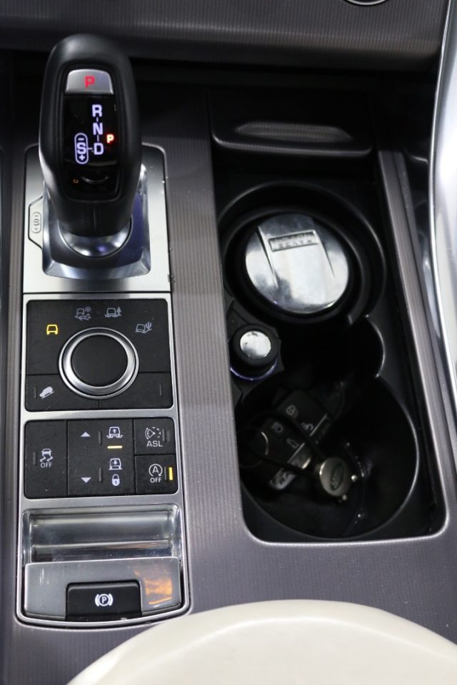 LAND ROVER Range Rover Sport usata, con Trazione integrale