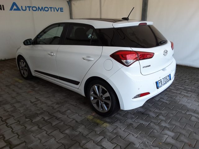 HYUNDAI i20 usata, con Controllo trazione