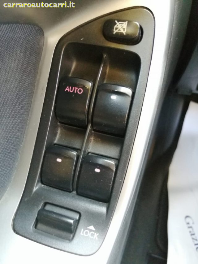 SUBARU Legacy usata, con Controllo trazione