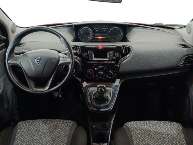 LANCIA Ypsilon usata, con ESP
