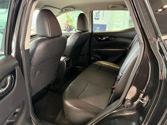 NISSAN Qashqai usata, con Fendinebbia