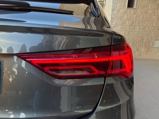 AUDI Q3 usata, con Sensori di parcheggio anteriori
