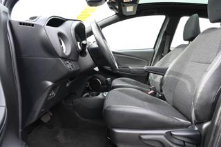 TOYOTA Yaris usata, con Fendinebbia