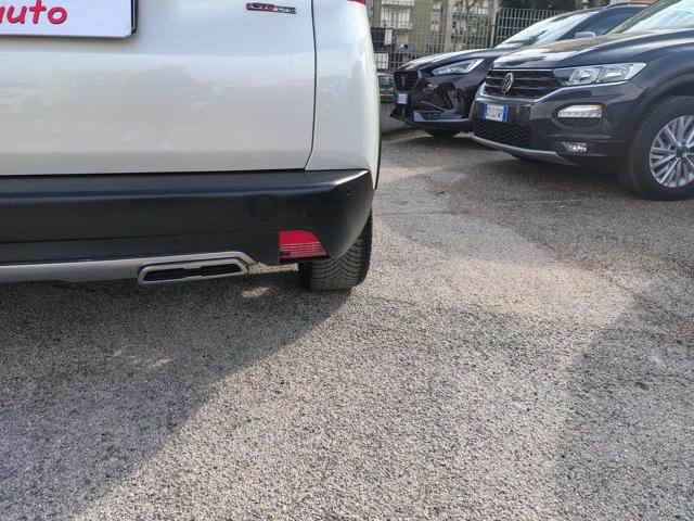PEUGEOT 2008 usata, con Luci diurne LED