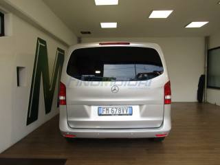 MERCEDES-BENZ V 200 usata, con Vetri oscurati