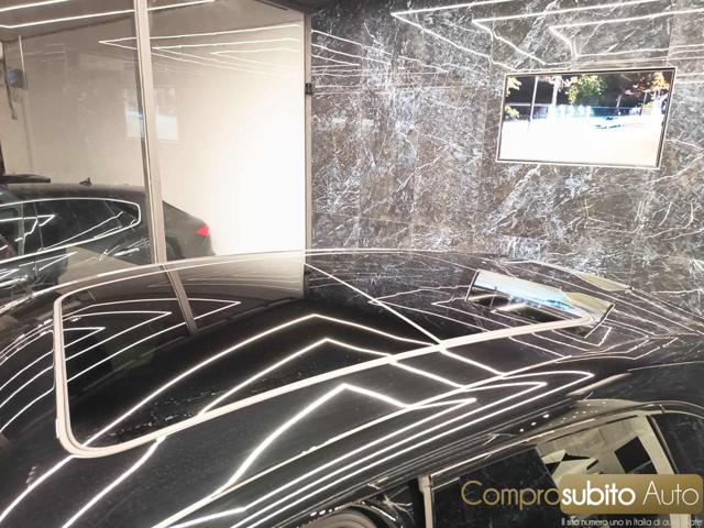 PORSCHE Macan usata 26