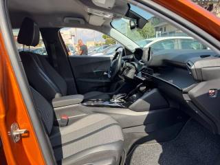 PEUGEOT 2008 usata, con Lettore CD