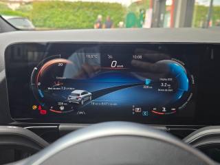 MERCEDES-BENZ GLA 200 usata, con Specchietti laterali elettrici