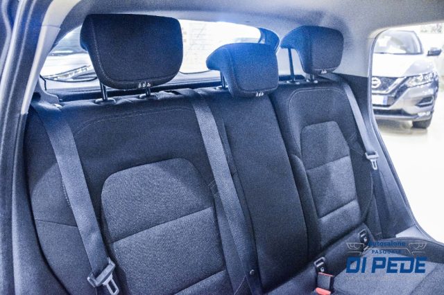 RENAULT Clio usata, con Hill holder