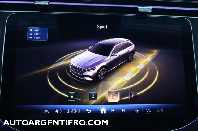 MERCEDES-BENZ E 220 usata, con Bracciolo
