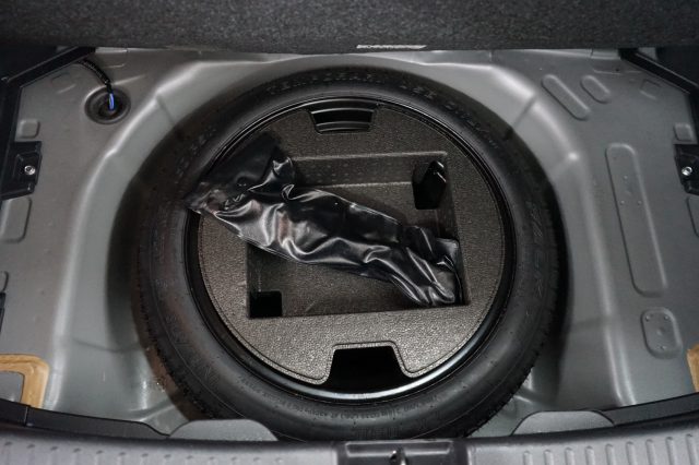 TOYOTA Yaris usata 31