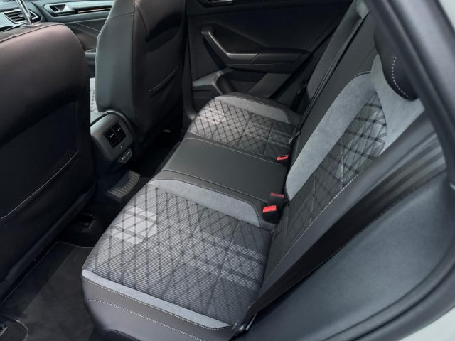 VOLKSWAGEN T-Roc usata, con Cruise Control