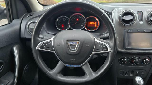 DACIA Sandero usata, con Sistema di navigazione