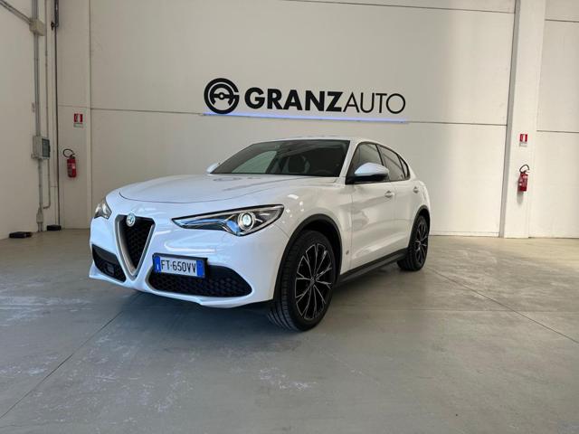 ALFA ROMEO Stelvio usata, con Alzacristalli elettrici