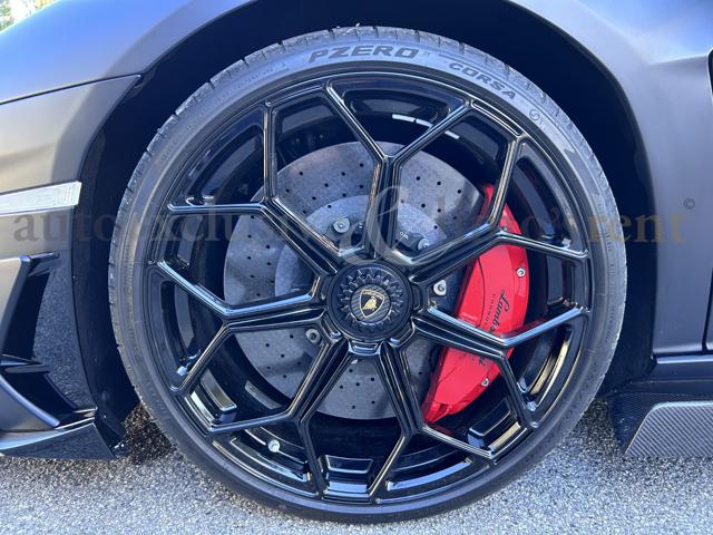 LAMBORGHINI Aventador usata 12