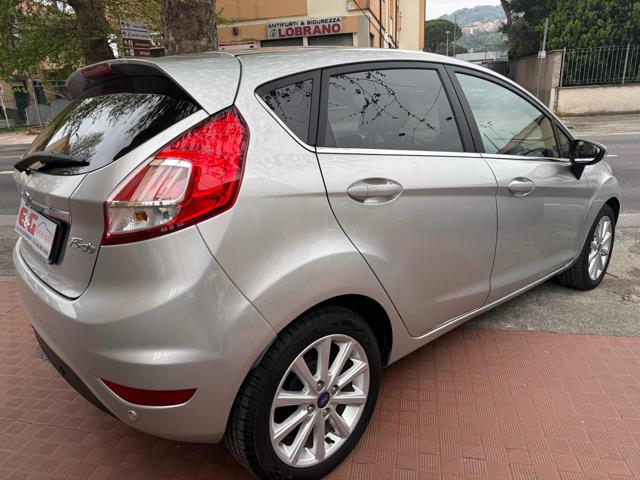 FORD Fiesta usata, con Chiusura centralizzata