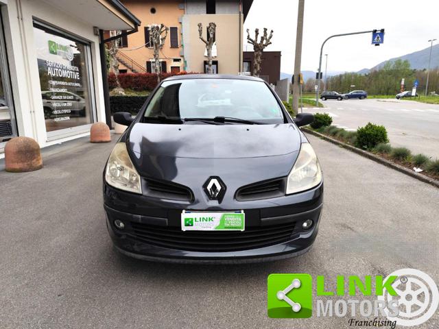 RENAULT Clio usata, con Airbag