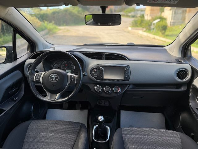 TOYOTA Yaris usata, con Fendinebbia