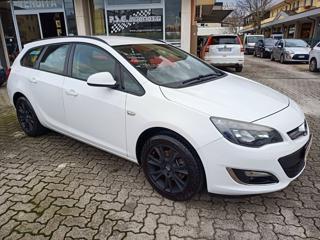 OPEL Astra usata, con Lettore CD