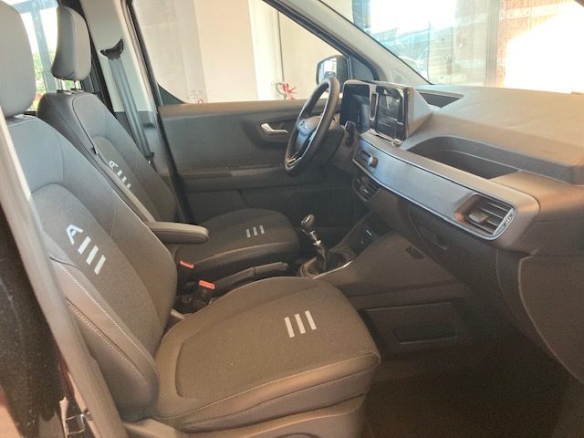 FORD Tourneo Courier usata, con Sistema di navigazione