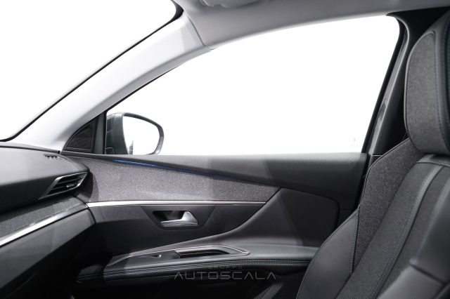 PEUGEOT 3008 usata, con Bracciolo