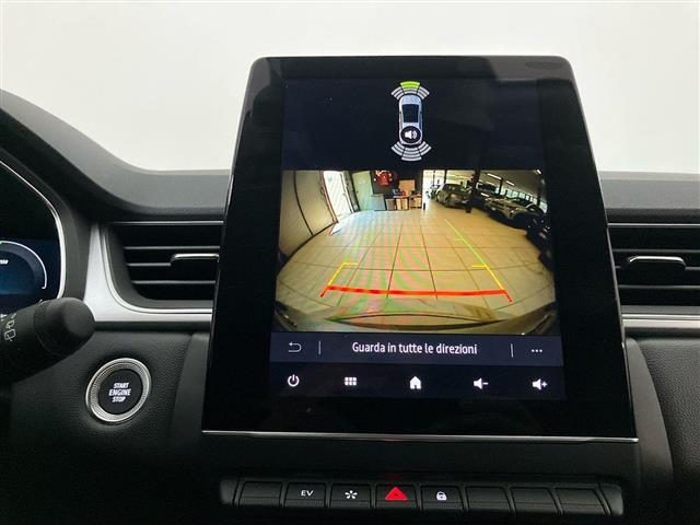 RENAULT Captur usata, con Bracciolo