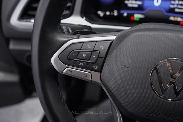 VOLKSWAGEN T-Roc usata, con Fari LED
