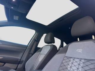 VOLKSWAGEN Taigo usata 12