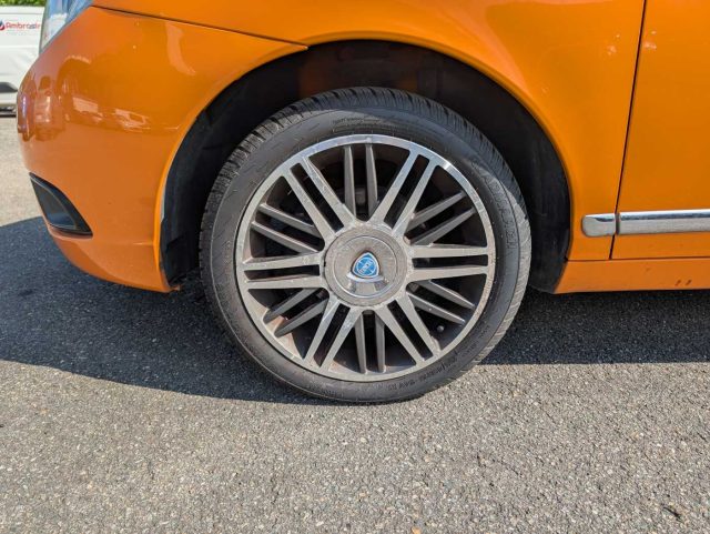 LANCIA Ypsilon usata, con Sedile posteriore sdoppiato