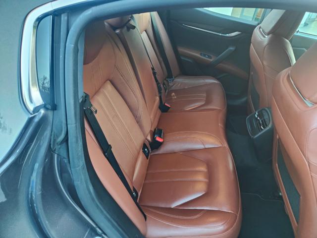 MASERATI Ghibli usata, con Sedile posteriore sdoppiato