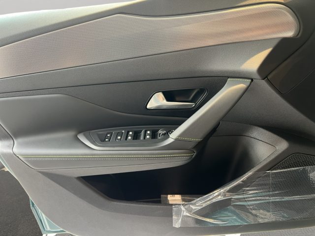 PEUGEOT 308 usata, con Bluetooth