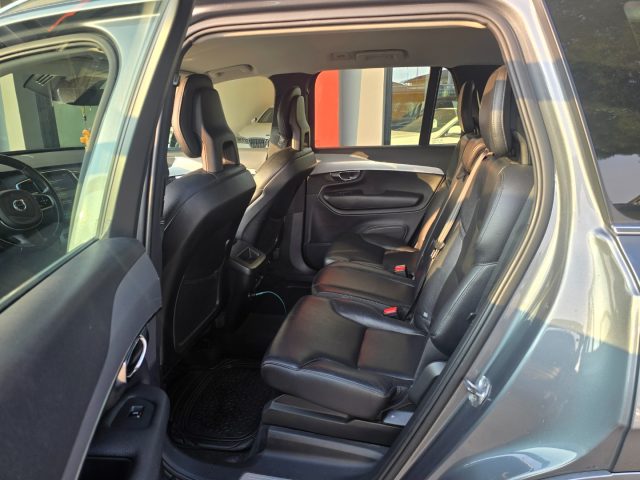 VOLVO XC90 usata, con Sensori di parcheggio posteriori