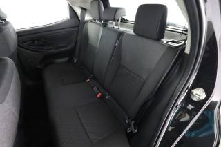 TOYOTA Yaris usata 3