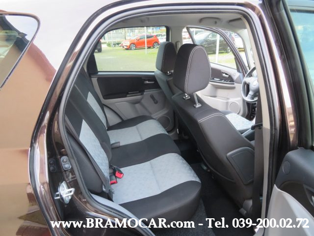 SUZUKI SX4 usata, con Kit antipanne