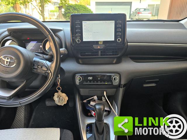 TOYOTA Yaris usata, con Touch screen