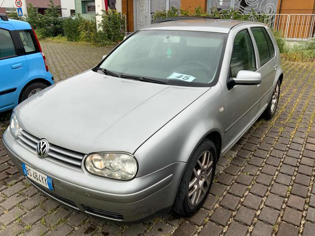 VOLKSWAGEN Golf usata, con ABS