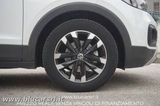 VOLKSWAGEN T-Cross usata 23