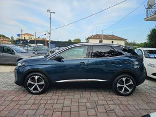 PEUGEOT 3008 usata, con Airbag